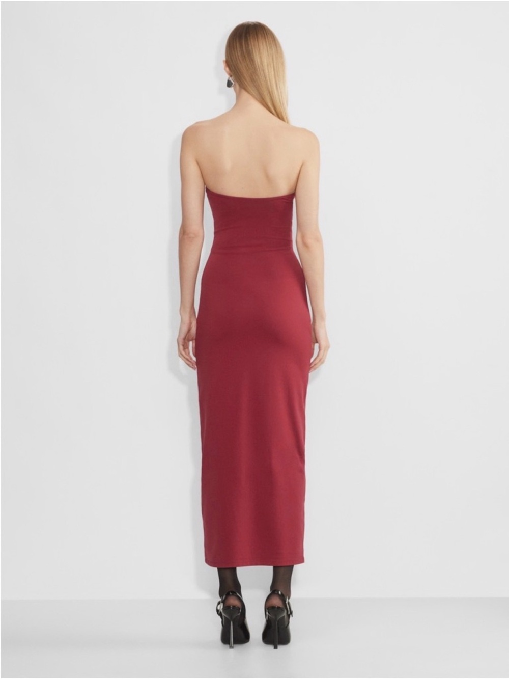 Aritzia Maxi Tube Dress - Picture 2 of 7